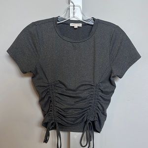 Moa Moa cropped tee. Super cute. Great condition.
